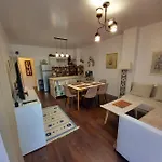 аpartment Gogh