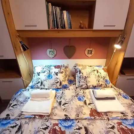 аpartment Gogh * Chisarja